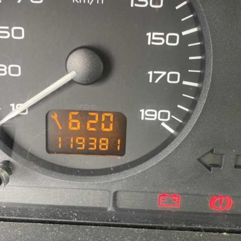 Tambour arriere droit PEUGEOT 106 Photo n°5