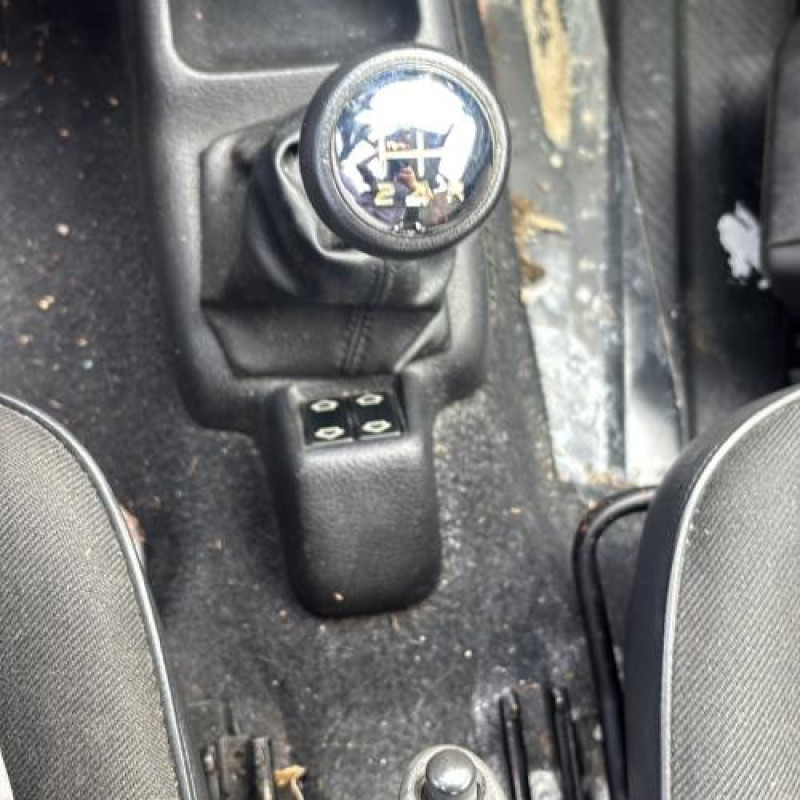 Tambour arriere droit PEUGEOT 106 Photo n°20