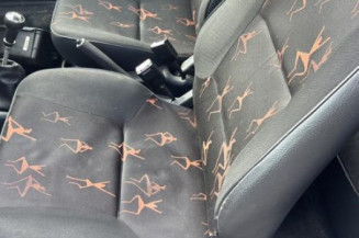 Tambour arriere gauche PEUGEOT 106