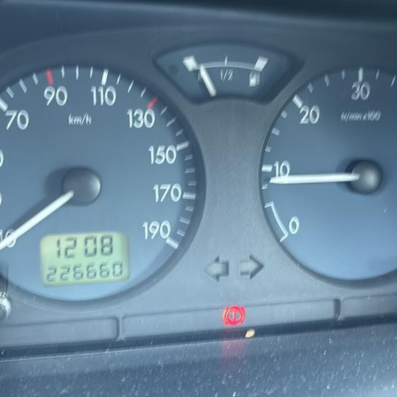 Tambour arriere droit CITROEN SAXO Photo n°10