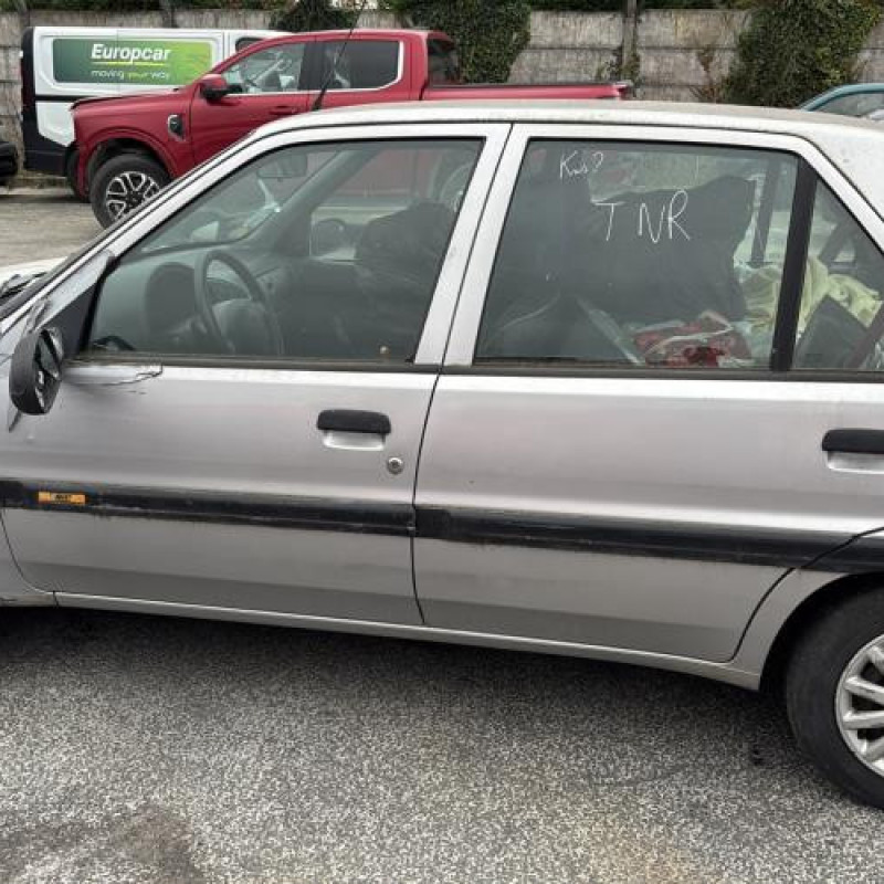 Tambour arriere droit CITROEN SAXO Photo n°6