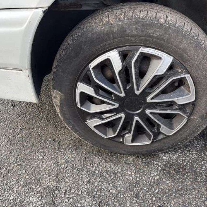 Tambour arriere droit CITROEN SAXO Photo n°9