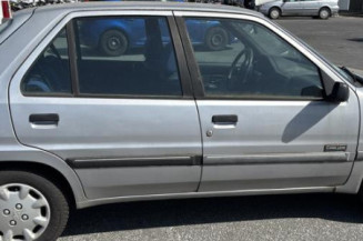 Tambour arriere droit PEUGEOT 106