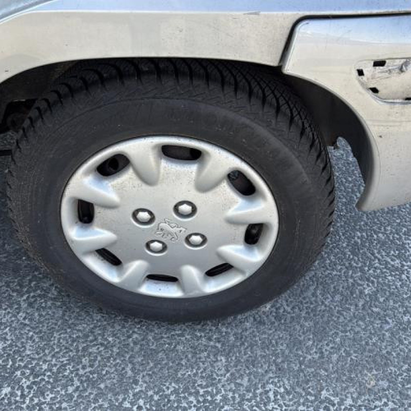 Tambour arriere droit PEUGEOT 106 Photo n°14