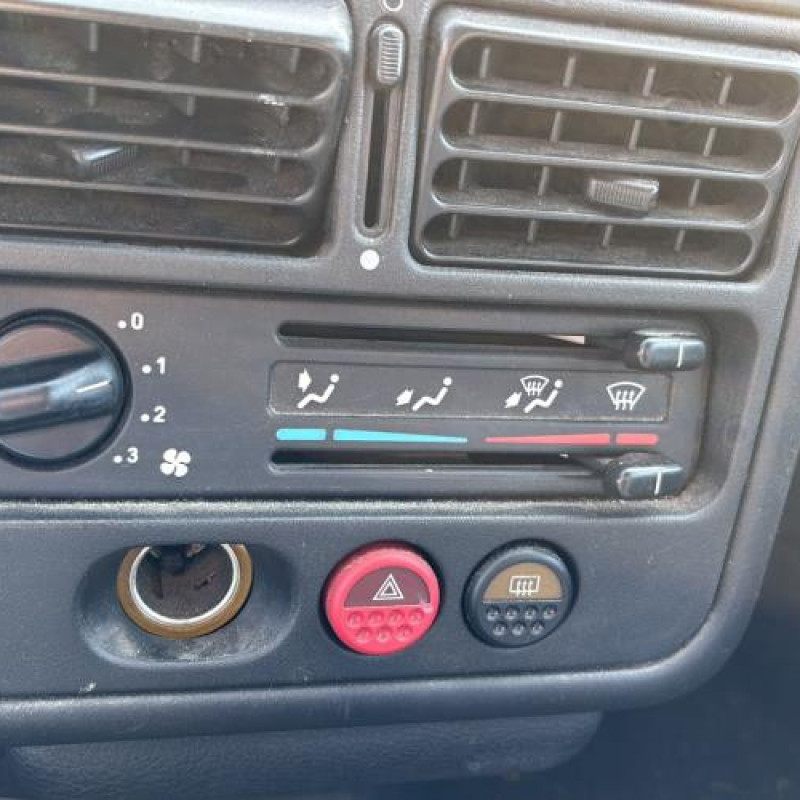 Tambour arriere droit PEUGEOT 106 Photo n°16