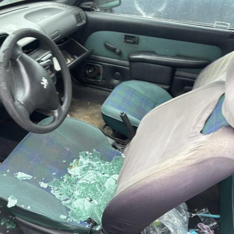 Tambour arriere droit PEUGEOT 106 Photo n°12