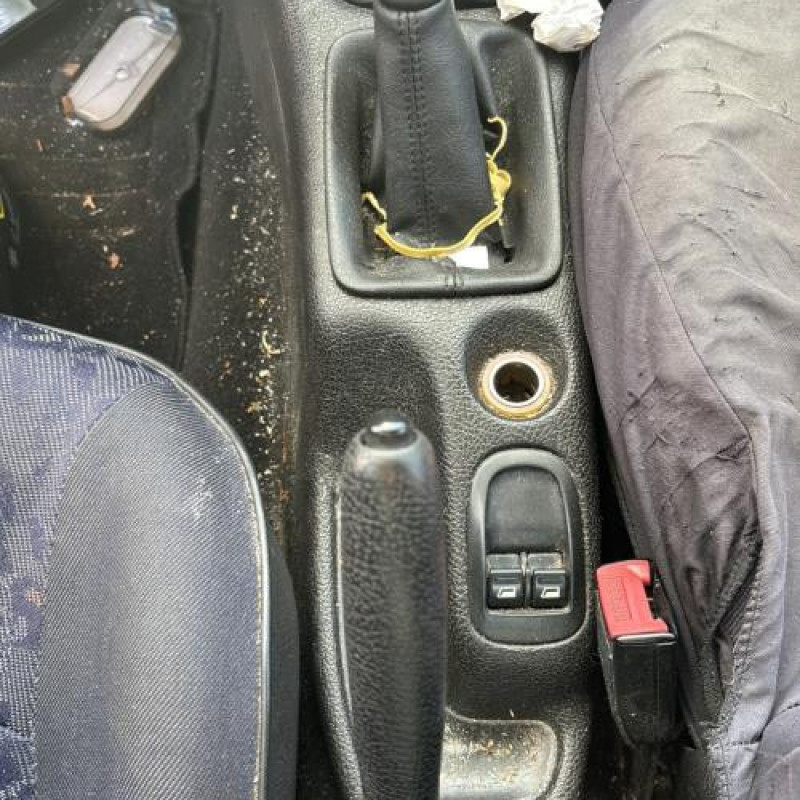 Tambour arriere droit PEUGEOT 206 Photo n°16