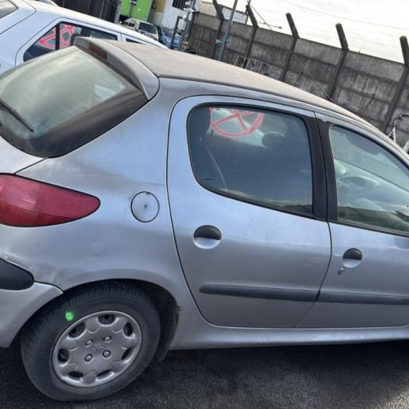 Tambour arriere gauche PEUGEOT 206 Photo n°6