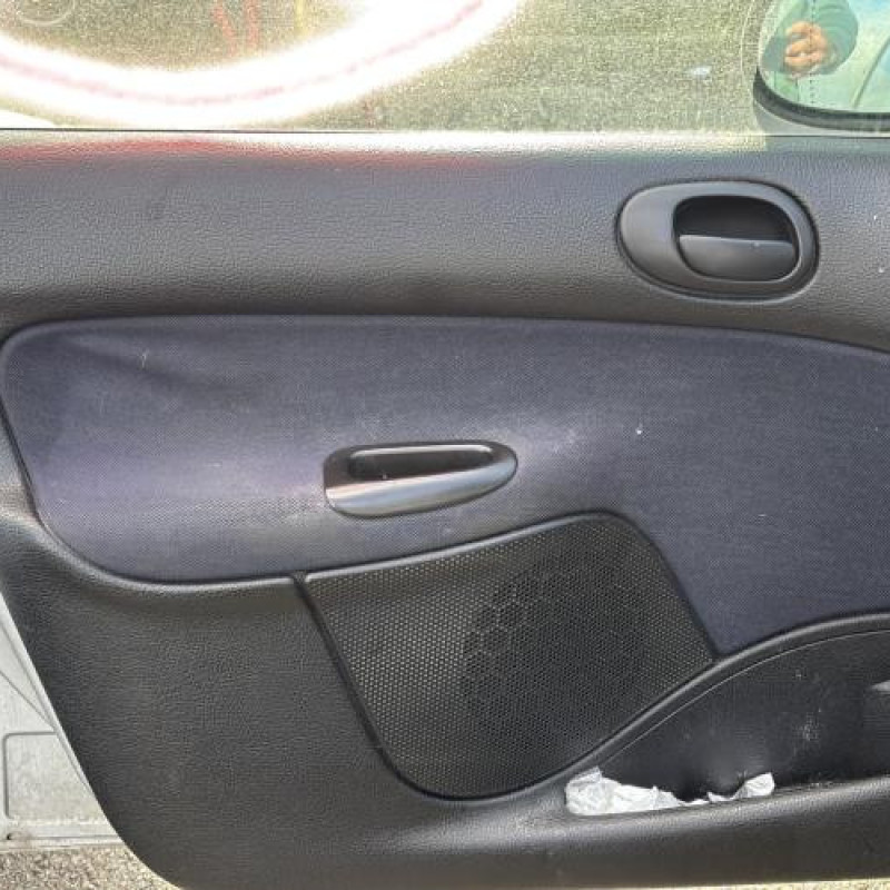 Tambour arriere gauche PEUGEOT 206 Photo n°9