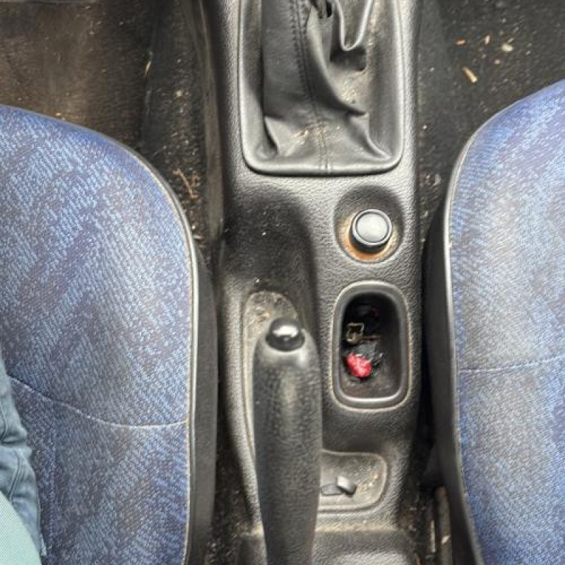 Tambour arriere droit PEUGEOT 206 Photo n°17