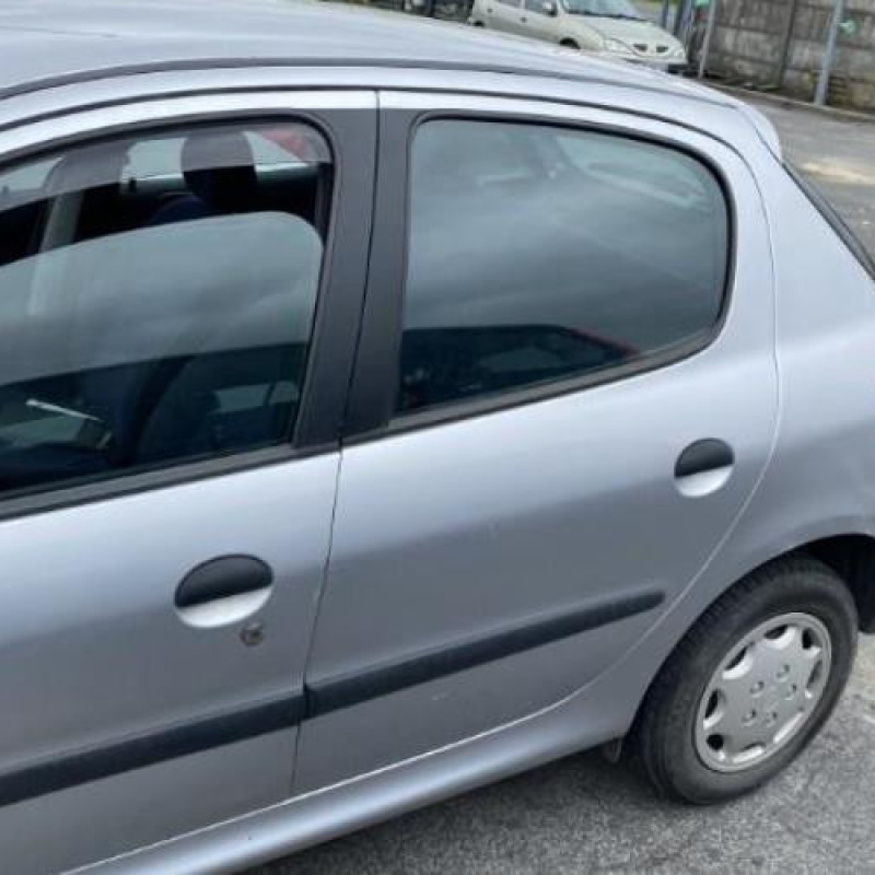 Tambour arriere droit PEUGEOT 206 Photo n°18