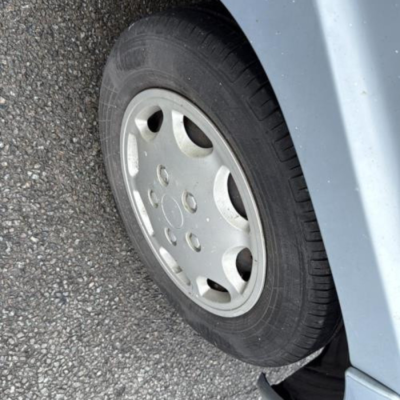 Tambour arriere gauche PEUGEOT 106 Photo n°9