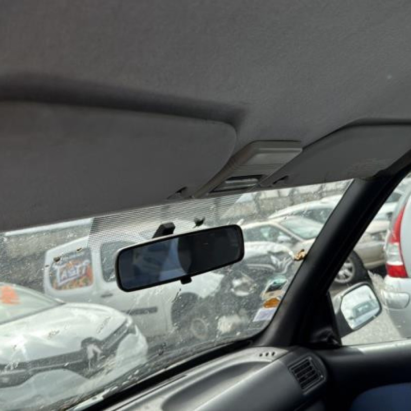 Tambour arriere gauche PEUGEOT 106 Photo n°13