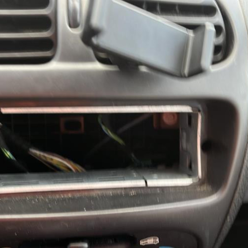 Tambour arriere droit PEUGEOT 206 Photo n°2