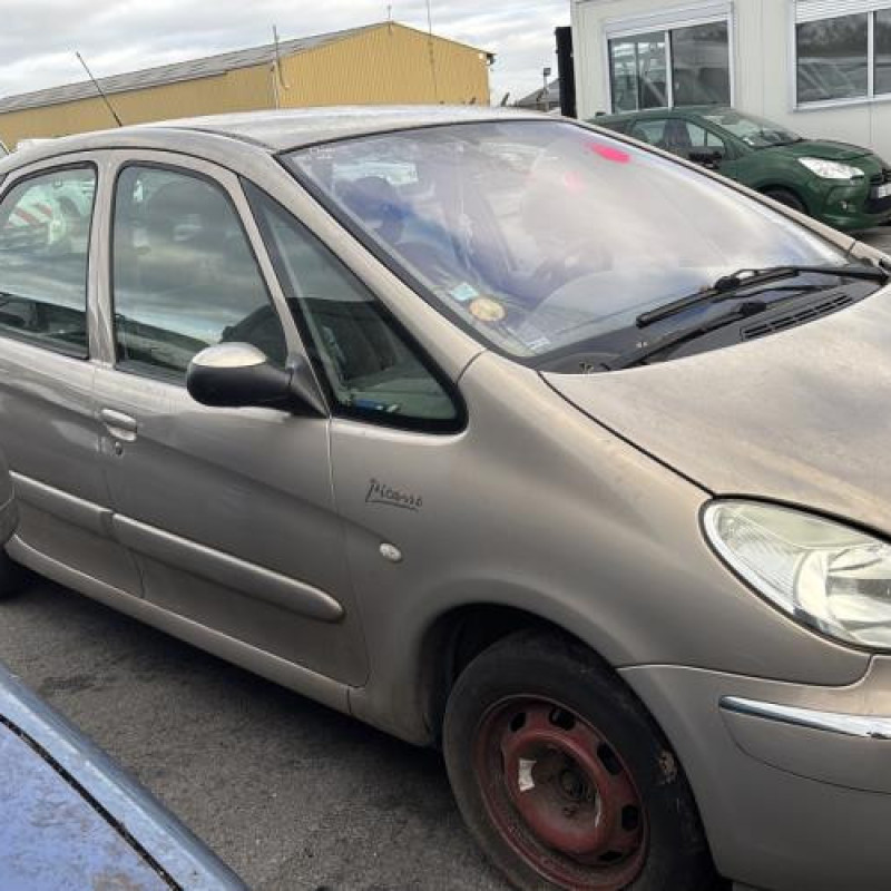 Reservoir essence CITROEN XSARA PICASSO Photo n°7