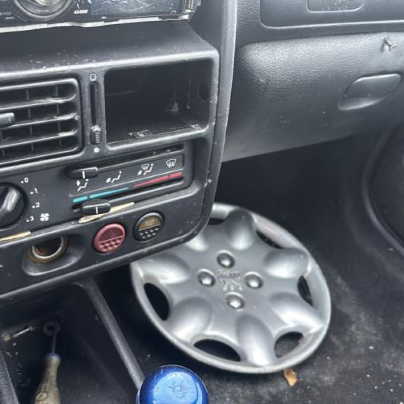 Tambour arriere gauche PEUGEOT 106 Photo n°18