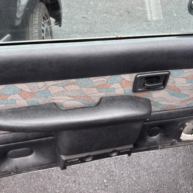 Tambour arriere droit PEUGEOT 106 Photo n°9