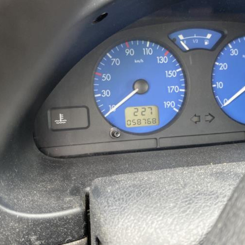 Tambour arriere gauche CITROEN SAXO Photo n°17