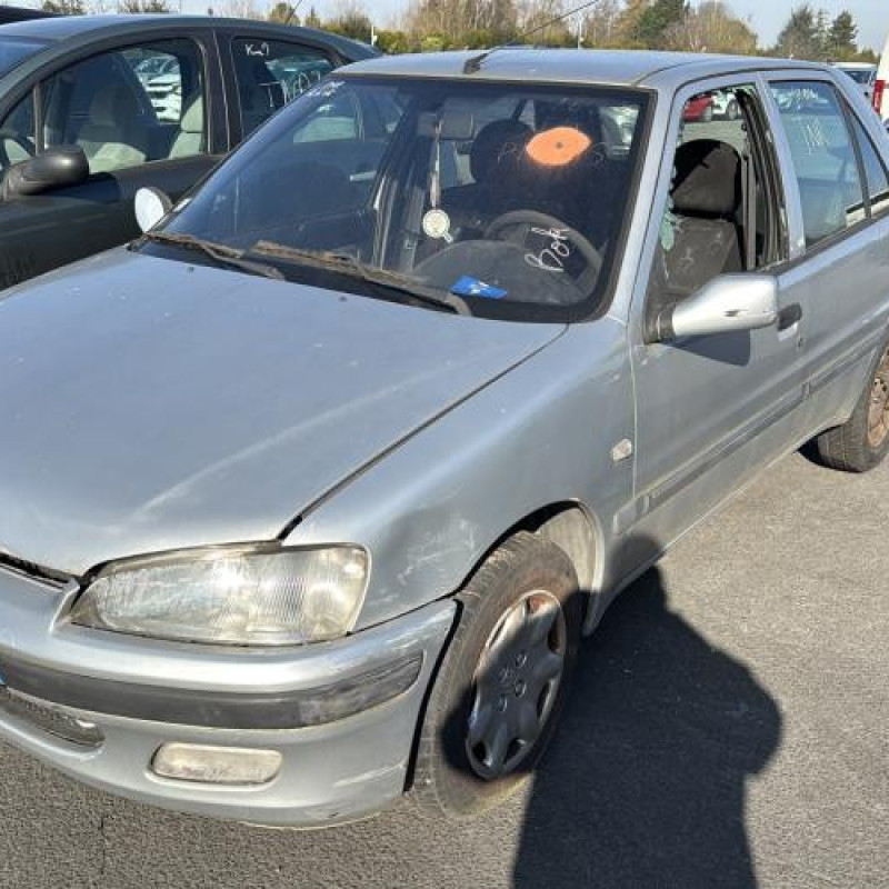 Tambour arriere droit PEUGEOT 106 Photo n°1