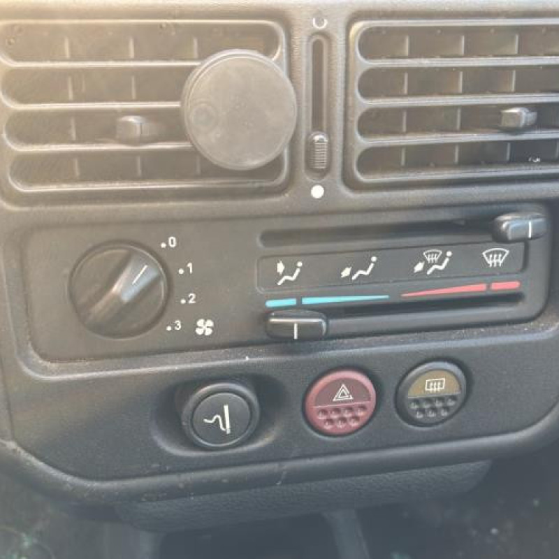 Tambour arriere droit PEUGEOT 106 Photo n°16