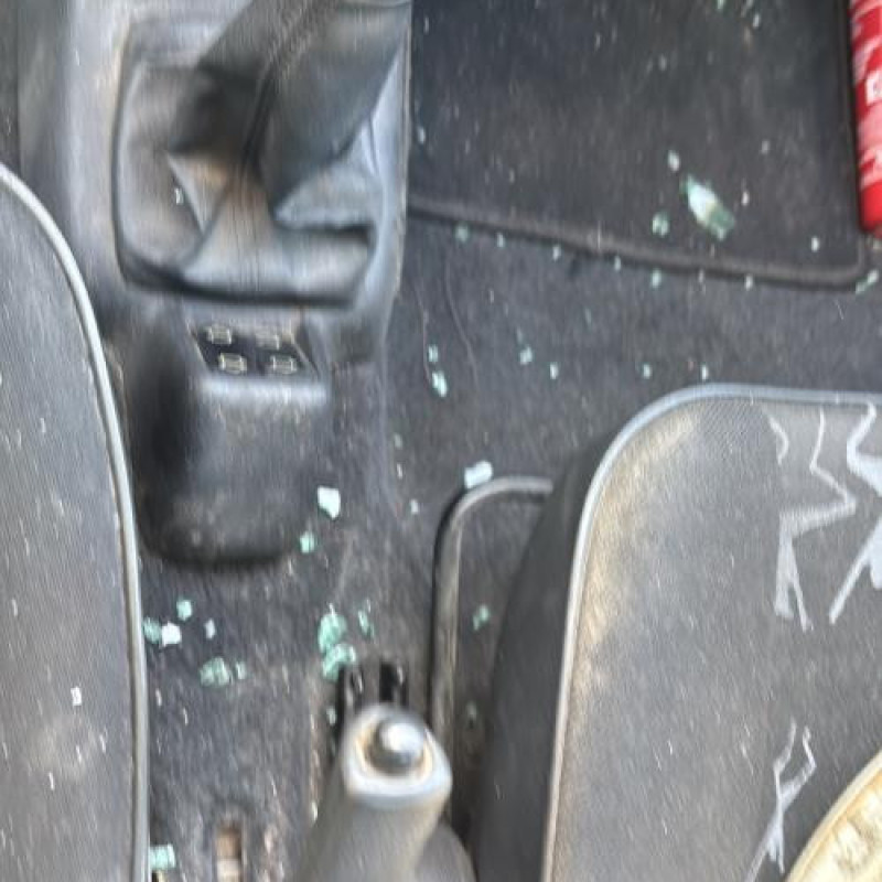 Tambour arriere gauche PEUGEOT 106 Photo n°14