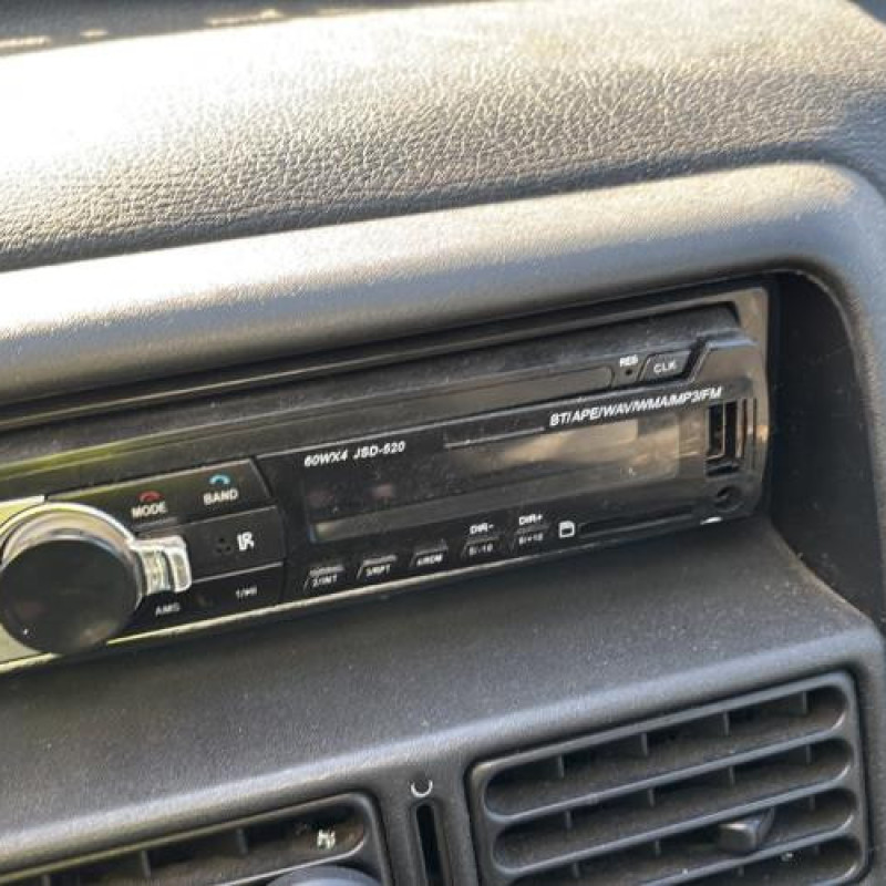 Tambour arriere gauche PEUGEOT 106 Photo n°18