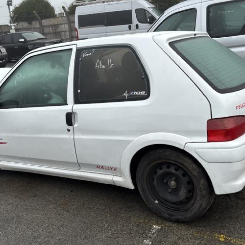Tambour arriere droit PEUGEOT 106 Photo n°16