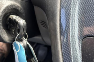 Pivot de moyeu avant droit CITROEN XSARA PICASSO