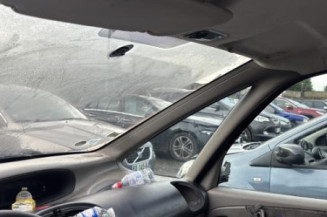 Pivot de moyeu avant droit CITROEN XSARA PICASSO