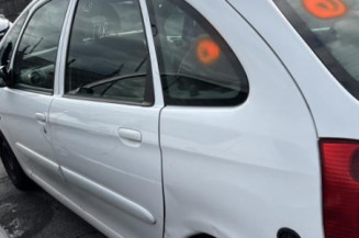 Pivot de moyeu avant gauche CITROEN XSARA PICASSO