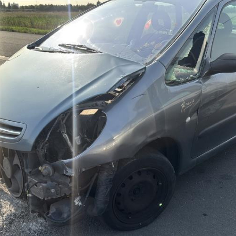 Pivot de moyeu avant droit CITROEN XSARA PICASSO Photo n°1