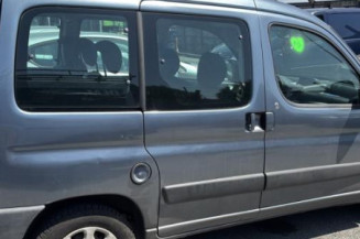 Pivot de moyeu avant gauche PEUGEOT PARTNER 1