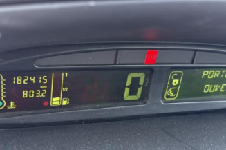 Pivot de moyeu avant droit CITROEN XSARA PICASSO