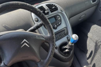 Pivot de moyeu avant droit CITROEN XSARA PICASSO