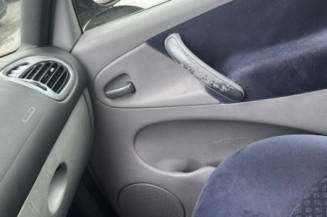 Pivot de moyeu avant droit CITROEN XSARA PICASSO