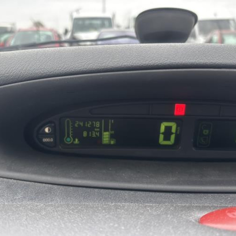 Pivot de moyeu avant gauche CITROEN XSARA PICASSO Photo n°1