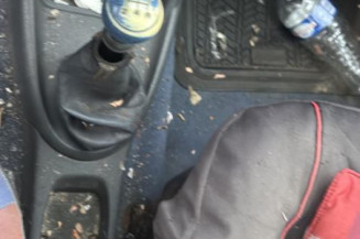 Pivot de moyeu avant gauche CITROEN BERLINGO 1