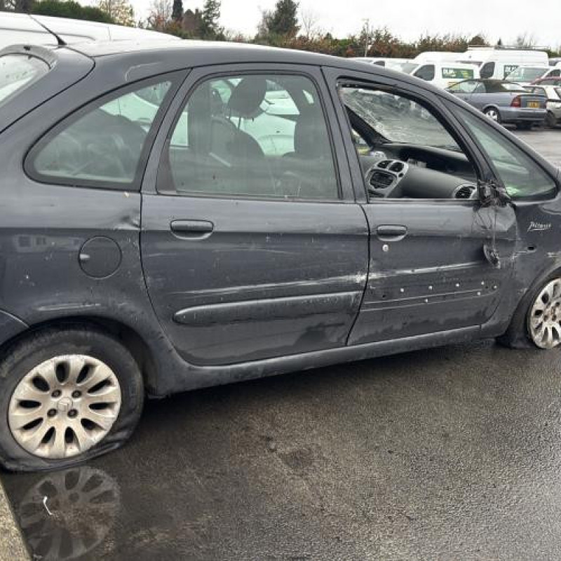 Pivot de moyeu avant droit CITROEN XSARA PICASSO Photo n°8