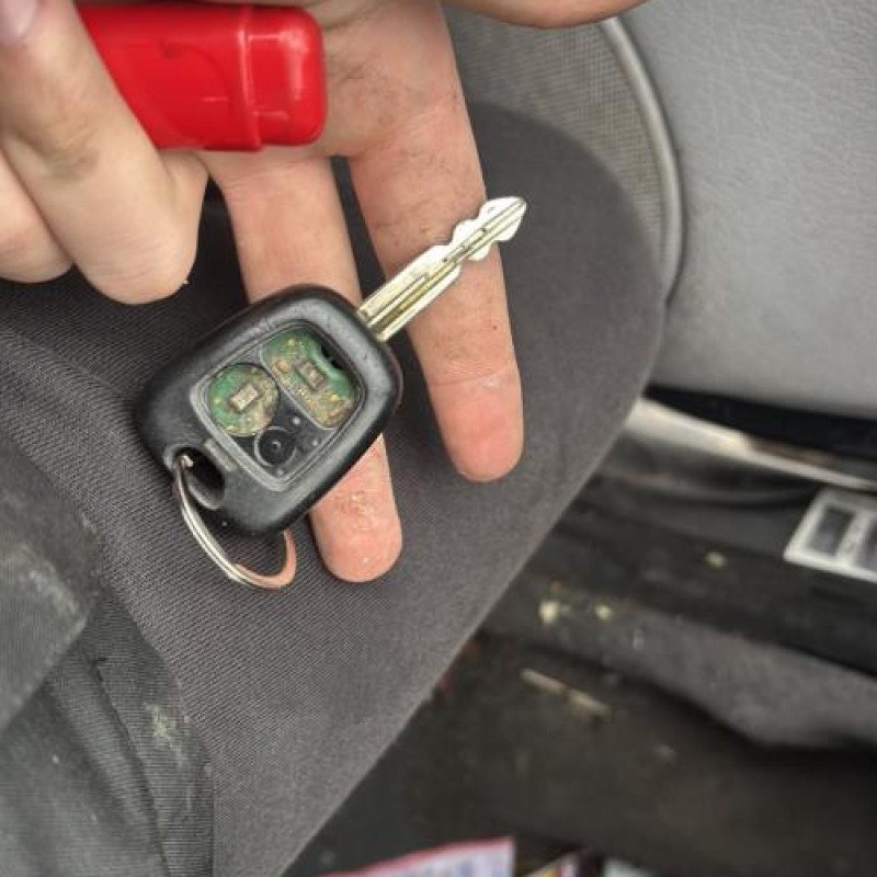 Pivot de moyeu avant droit CITROEN XSARA PICASSO Photo n°19