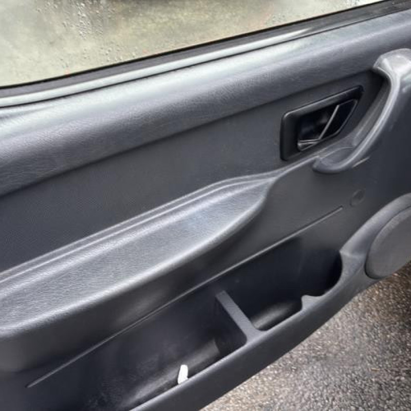 Pivot de moyeu avant gauche CITROEN BERLINGO 1 Photo n°9