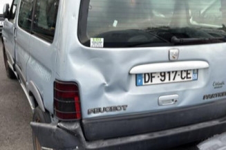 Pivot de moyeu avant gauche PEUGEOT PARTNER 1