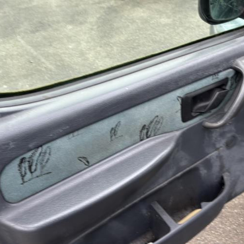 Pivot de moyeu avant gauche PEUGEOT PARTNER 1 Photo n°9