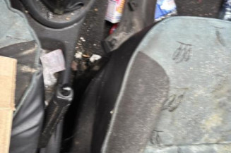 Pivot de moyeu avant gauche PEUGEOT PARTNER 1