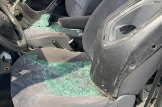 Pivot de moyeu avant droit CITROEN BERLINGO 1