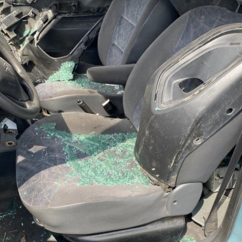 Pivot de moyeu avant droit CITROEN BERLINGO 1 Photo n°11