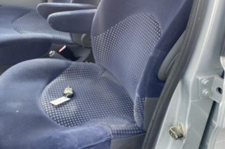 Pivot de moyeu avant droit CITROEN XSARA PICASSO