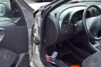 Pivot de moyeu avant gauche CITROEN XSARA