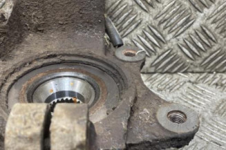 Pivot de moyeu avant gauche CITROEN BERLINGO 1