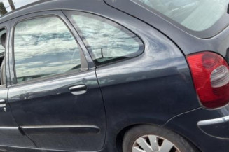 Pivot de moyeu avant droit CITROEN XSARA PICASSO