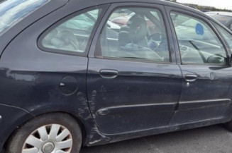 Pivot de moyeu avant gauche CITROEN XSARA PICASSO